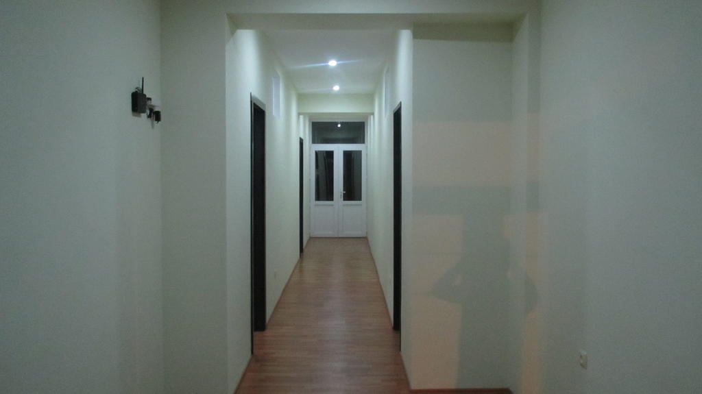 Max Comfort Hotel Kutaisi Exteriör bild
