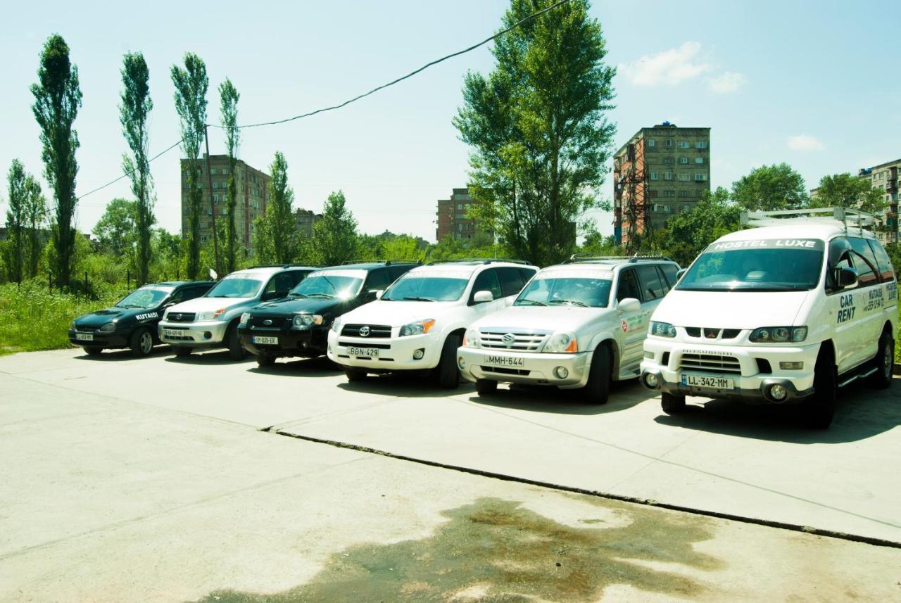 Max Comfort Hotel Kutaisi Exteriör bild